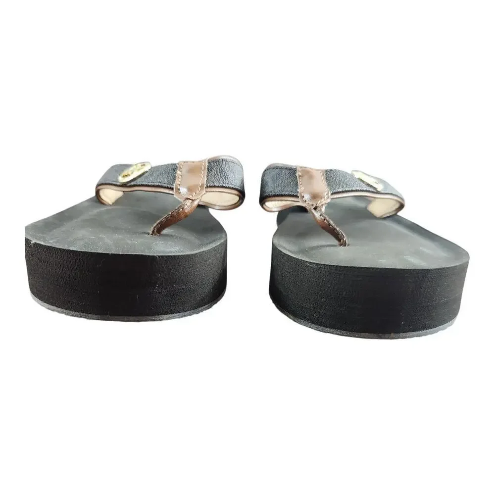 Michael Kors flip flop sandals sz, 8 brown tan MK logo